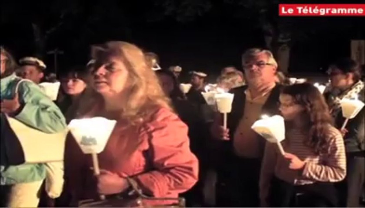 Pardon de Sainte-Anne. Les images de la veillée