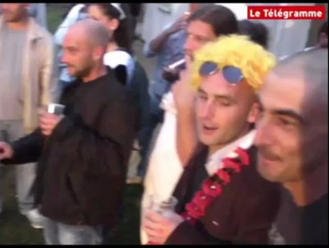 Saint-Armel. Un champion du monde de lancer de bourriche