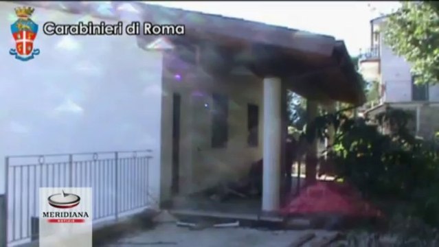 Droga, l'attività di spaccio è di famiglia: marito e moglie in affari per 600mila euro