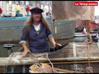 Chant de marin. Le plus petit bateau mesure 2,10m
