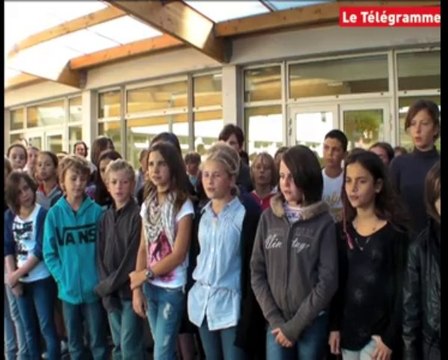 Paimpol. Le chant des partisans au collège Marie-José Chombart de Lauwe