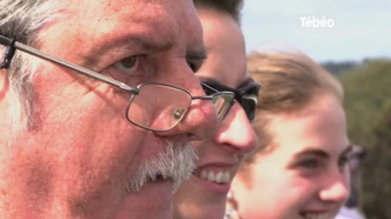 Brest. L'arrivée de la première rame du tramway