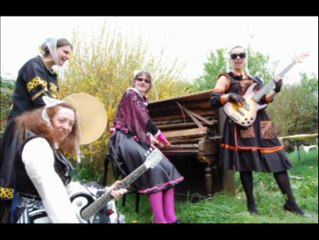 Musique. Raggalendo va faire du reuz dans l' bourg