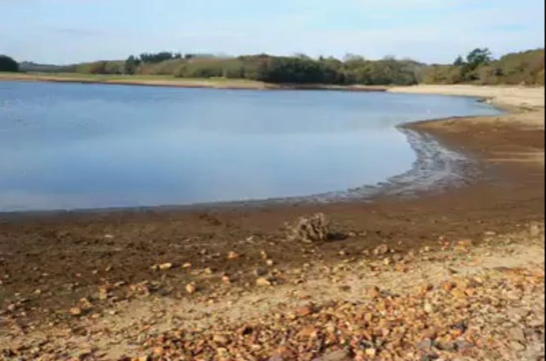 Réserves en eau potable. La situation au Drennec (29)