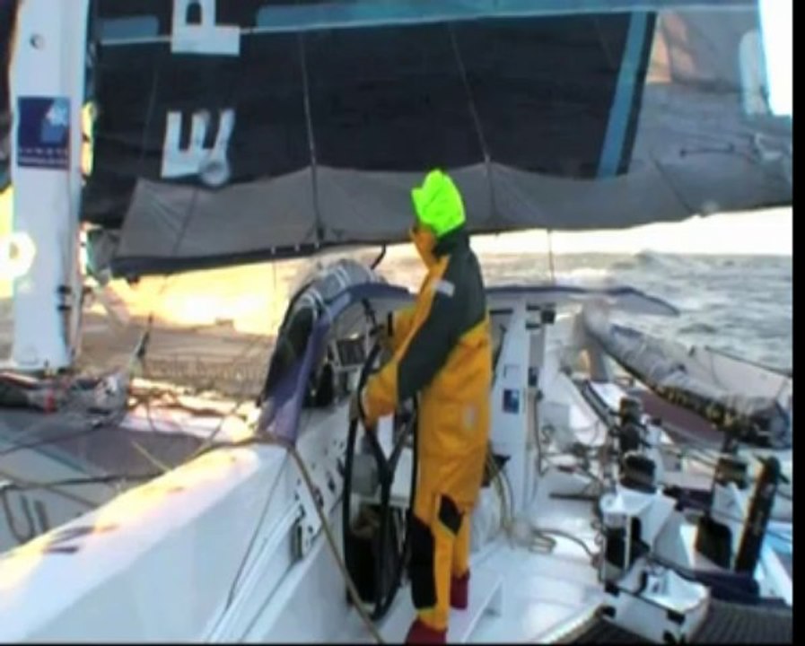 Trophée Jules-Verne. Banque Populaire V au delà du 45ème Sud