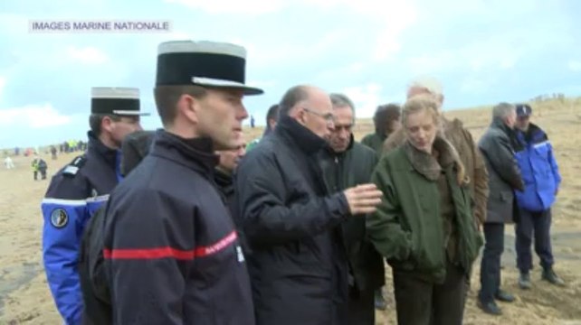 Tempête en Bretagne. Un cargo échoué à Erdeven (56)