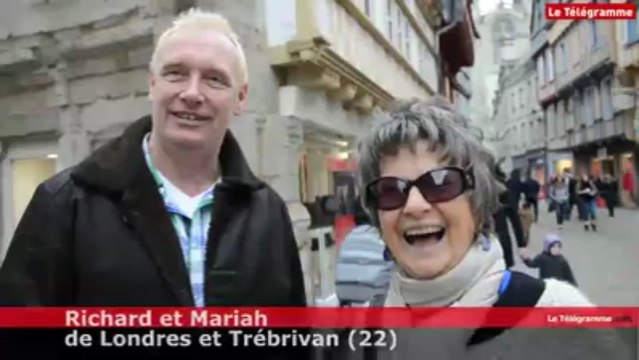 Soldes. Il y a les fans et les autres...