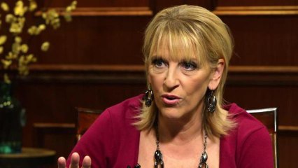 Comic Lisa Lampanelli Discusses Her Fight With Victoria Gotti