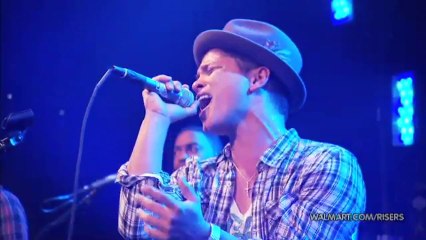 Bruno Mars - Just The Way You Are (live)