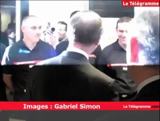 Vannes. Claude Guéant se souvient du drame de l'Erika, à sa façon...