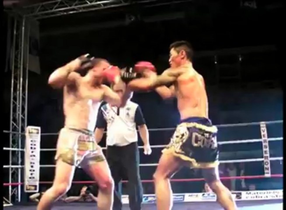 Vannes. Xavier Bastard champion du monde de boxe thaï