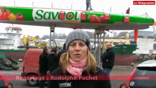 Concarneau. Le nouveau bateau de Samantha Davies mis à l'eau