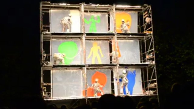 Charrues dans la rue à Carhaix