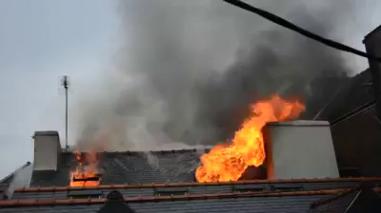 Incendie à Quimper. Une habitation détruite par les flammes
