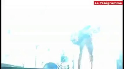 Vieilles Charrues. Les images du concert de Metronomy