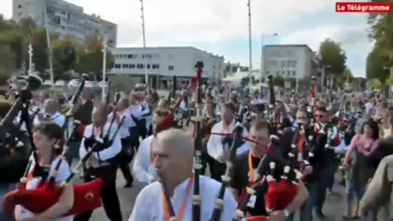 Lorient. Le Bagad de Lann Bihoué triomphe pour ses 60 ans