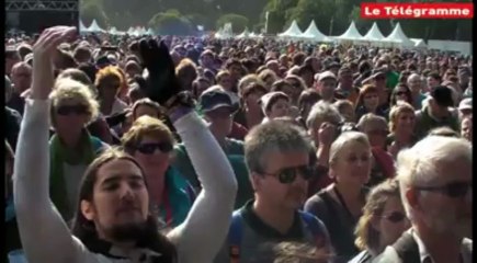 Bout du Monde. La voie latino d'Agnès Jaoui charme la prairie