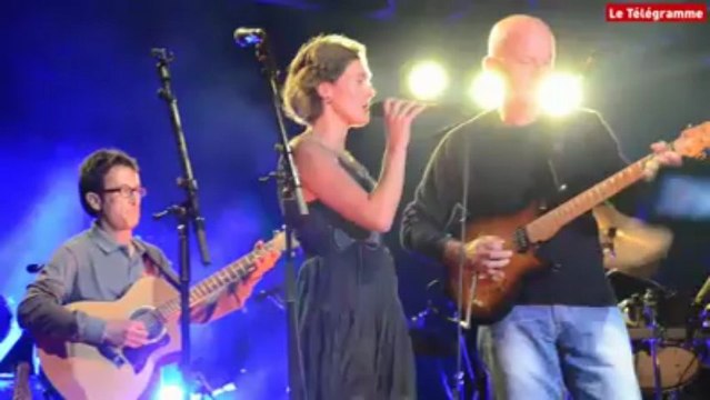 Festival interceltique. Dan ar Braz au Port de pêche