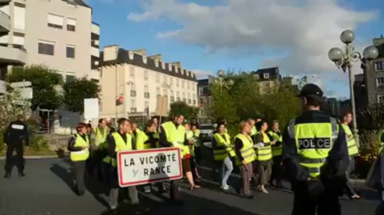 Dinan. Les parents de l'école de La-Vicomté-sur-Rance délocalisent... dans la rue