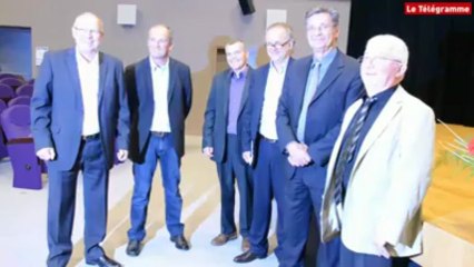 Saint-Pol de Léon."Le collectif est partout dans le monde agricole"