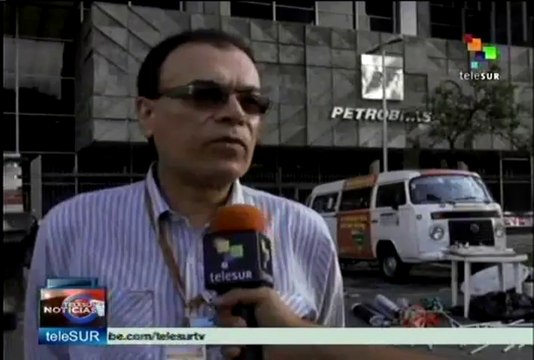 Levantan campamento frente a sede de Petrobras