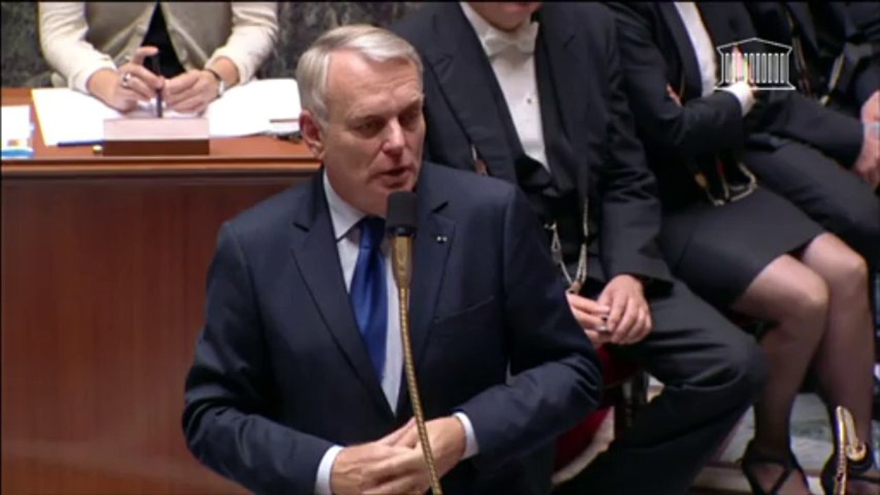 NSA: "La France attend des engagements et des réponses", dit Ayrault