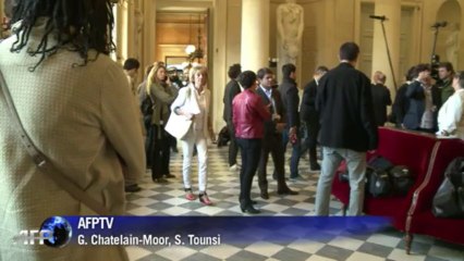 Immigration: le "droit du sol" fait débat
