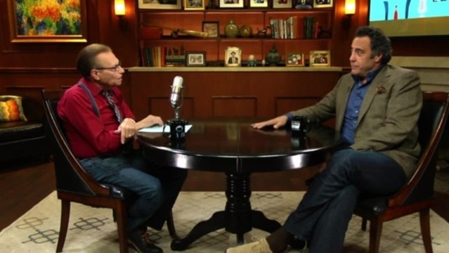 Brad Garrett Channels Ray Romano And Explains How He Landed Everybody Loves Raymond