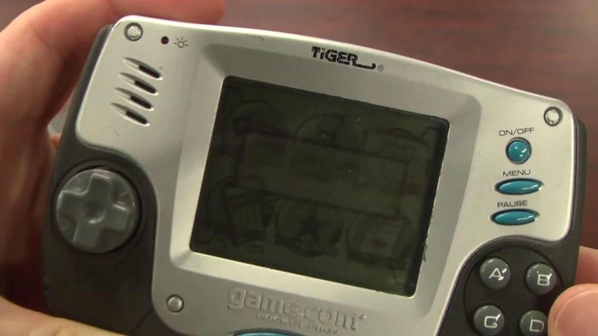 Classic Game Room - TIGER GAME.COM POCKET PRO review - video 