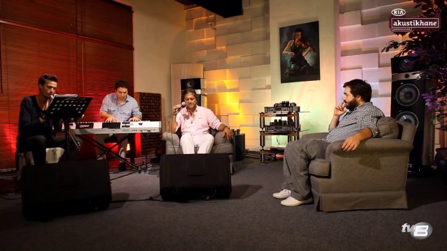 Ragıp Savaş - Her şey Seninle Güzel (Zerrin Özer Cover) / #akustikhane #GarajKonserleri