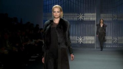 Style.com Fashion Shows - Vera Wang: Fall 2011 Ready-to-Wear