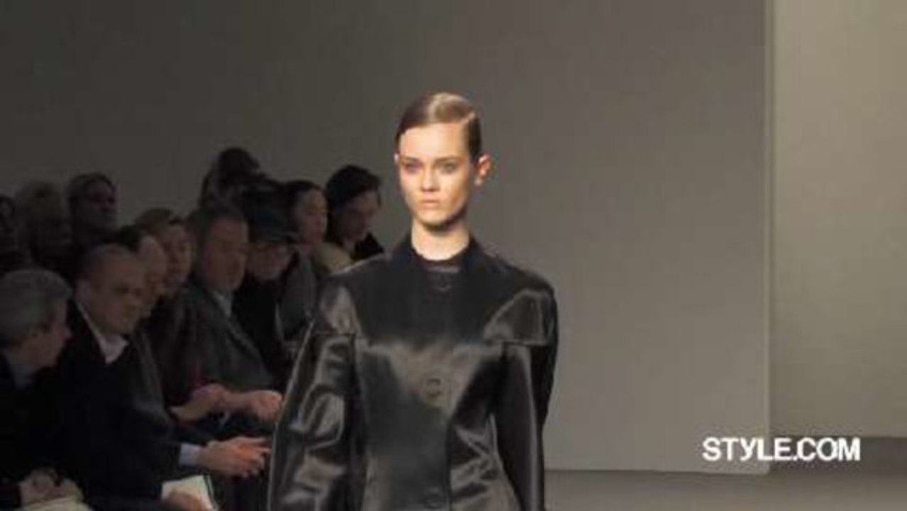 Style.com Fashion Shows - Calvin Klein: Fall 2010 Ready-to-Wear