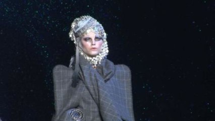 Style.com Fashion Shows - John Galliano: Fall 2009 Ready-to-Wear