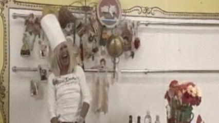 Style.com Fashion Shows - Betsey Johnson: Fall 2009 Ready-to-Wear