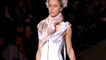 Style.com Fashion Shows - Louis Vuitton: Spring 2007 Ready-to-Wear