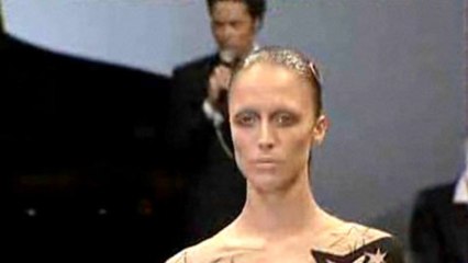 Style.com Fashion Shows - Viktor & Rolf: Spring 2007 Ready-to-Wear