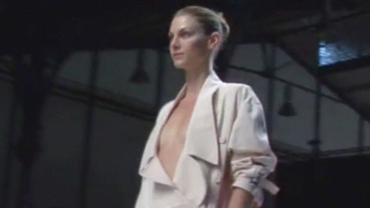Style.com Fashion Shows - Stella McCartney: Spring 2009 Ready-to-Wear