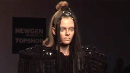 Style.com Fashion Shows - Gareth Pugh: Spring 2008 Ready-to-Wear