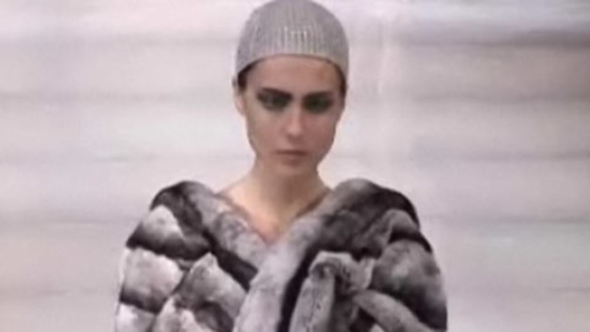 ⁣Style.com Fashion Shows - Giorgio Armani: Fall 2007 Ready-to-Wear