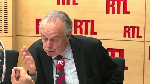 Frédéric Mitterrand : François Fillon est un homme qui est beau, oui