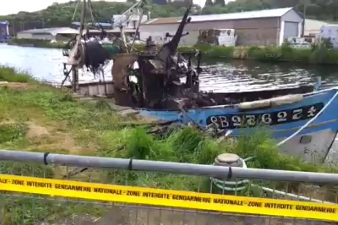 Un chalutier de Plérin détruit par un incendie