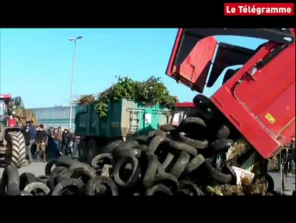 Quimper. Des agriculteurs manifestent de vant Entremont