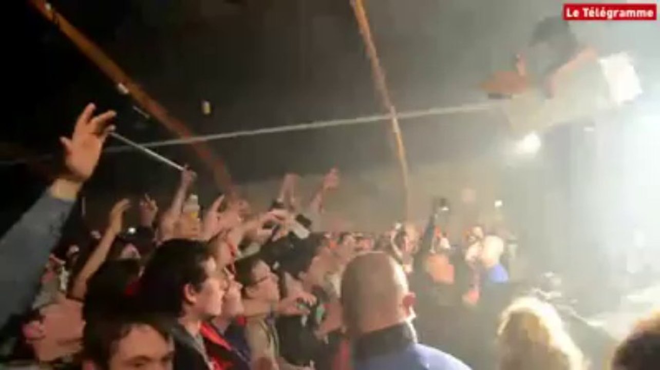 Morlaix. Panoramas : Sexy Sushi distribue du pain