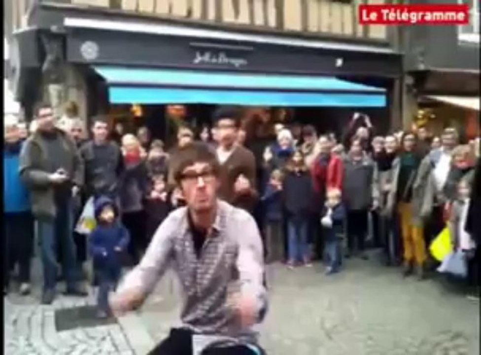Morlaix. Le festival Panoramas anime le marché