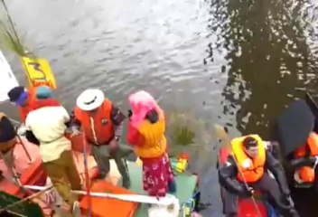 14 radeaux descendent la rivière de Morlaix