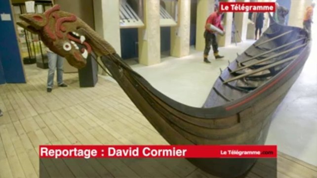 Douarnenez. Un drakkar, figure de proue de l'expo du Port-Musée