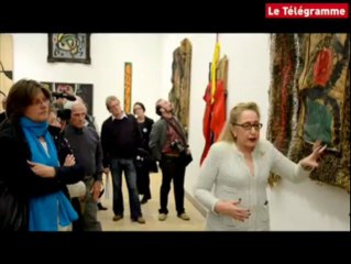 Landerneau. Exposition Miró : déjà beaucoup de monde