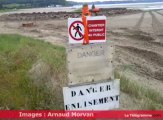 Saint-Michel-en-Grève (22). Déblaiement des algues vertes