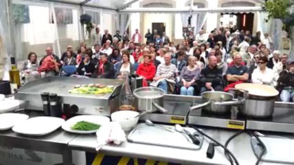 Entre Terre et Mer. On y mange, on y navigue