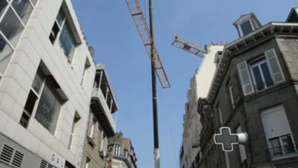 Une grue géante en plein centre de Saint-Brieuc